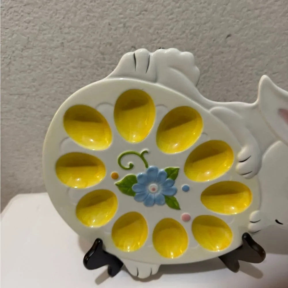 Pier 1 imports Easter 3D bunny egg plate 11” x 9” deviled egg serving